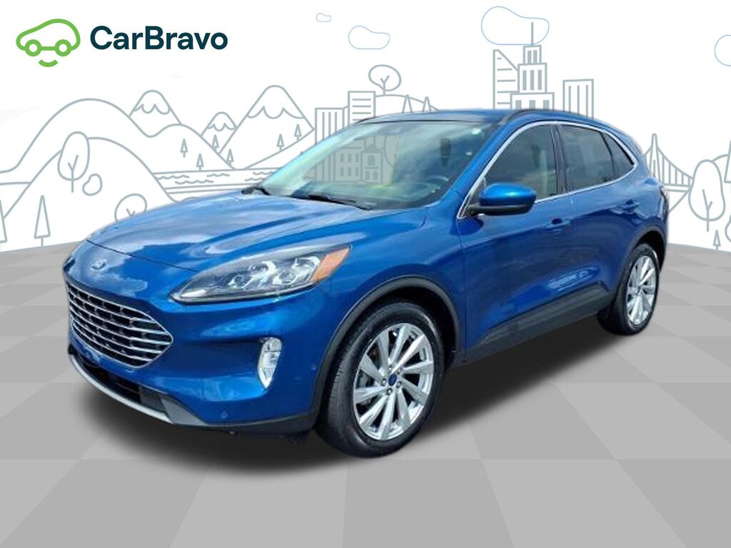 2022 Ford Escape Titanium — photo 1 of 6