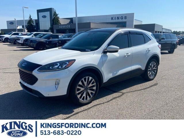 2022 Ford Escape Titanium