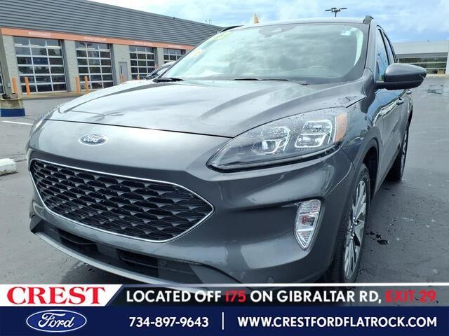 2022 Ford Escape Titanium