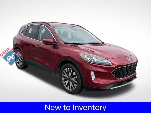 2020 Ford Escape Titanium