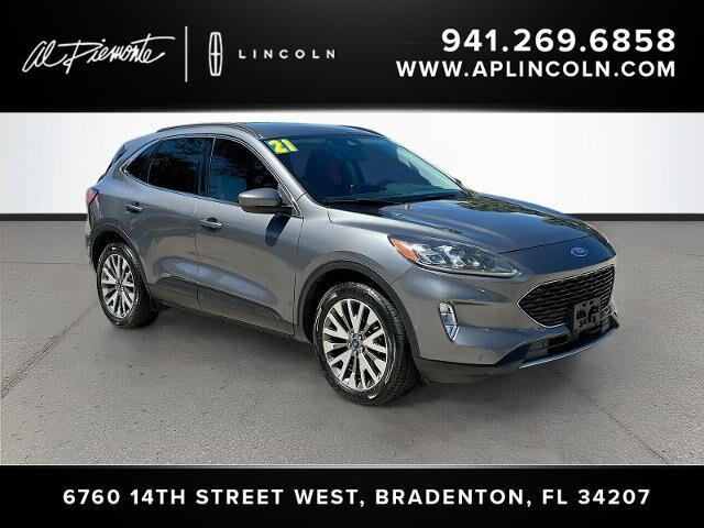 2021 Ford Escape Titanium