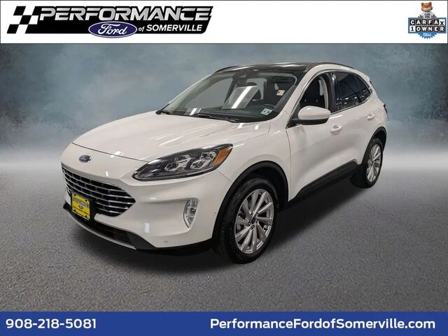 2022 Ford Escape Titanium