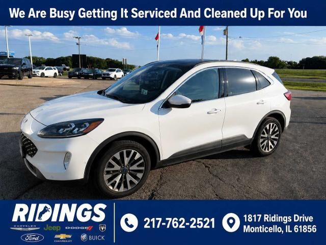 2020 Ford Escape Titanium