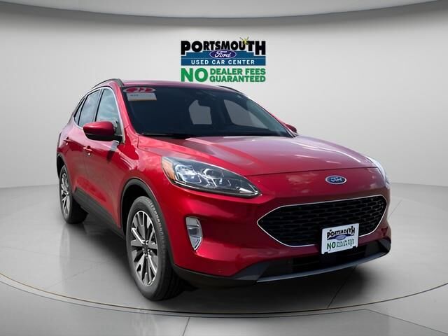 2022 Ford Escape Titanium