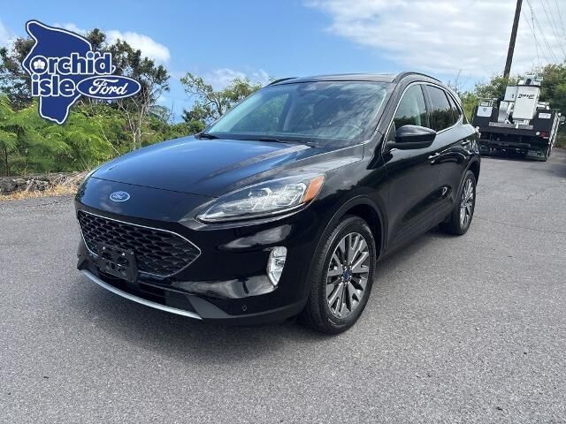 2022 Ford Escape Titanium
