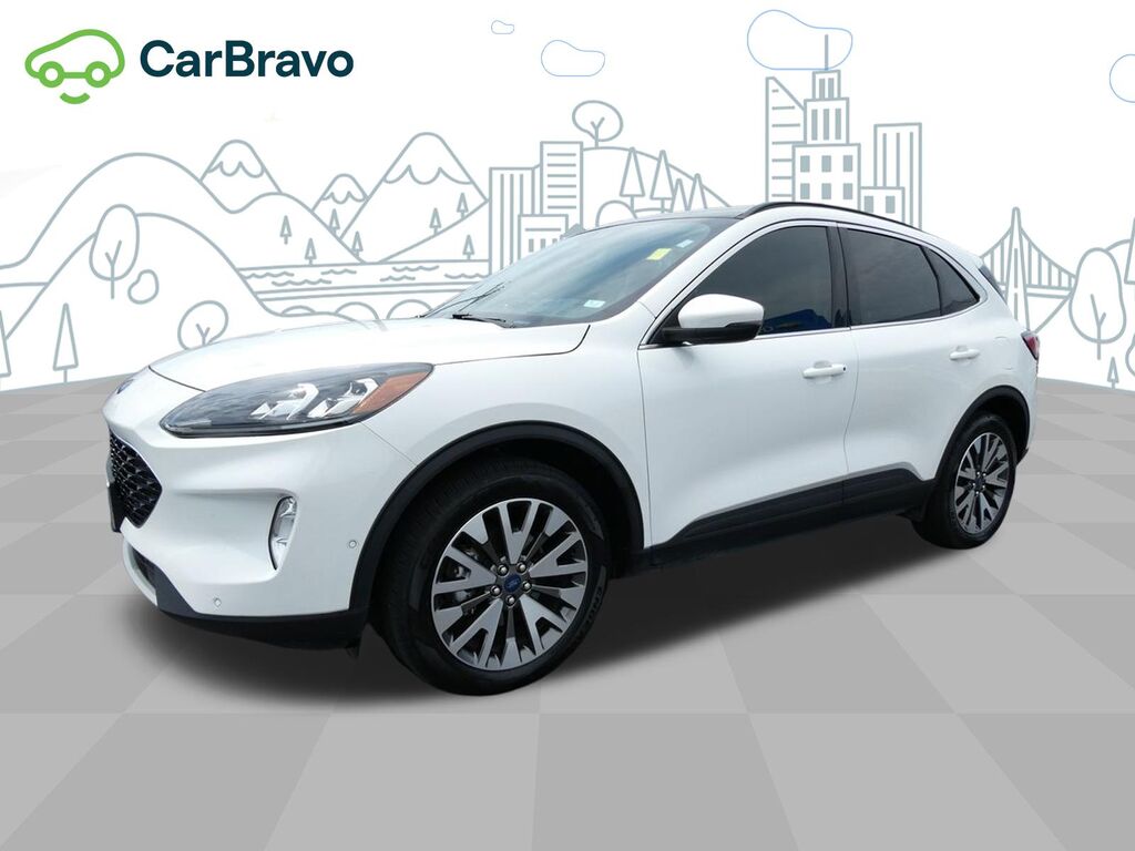 2020 Ford Escape Titanium — photo 1 of 6