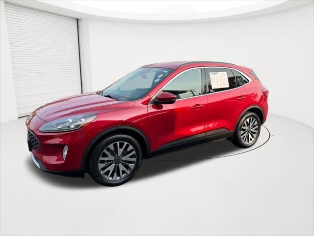 2020 Ford Escape Titanium
