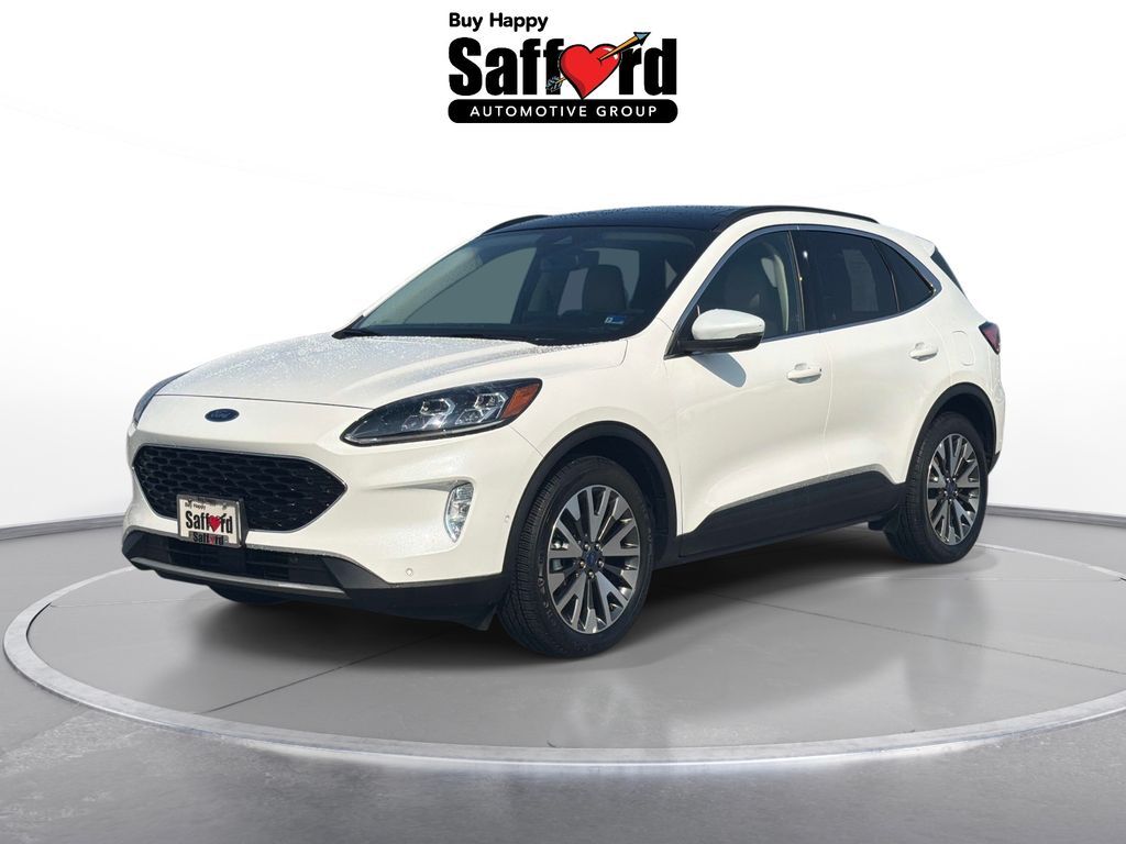 2020 Ford Escape Titanium — photo 1 of 13