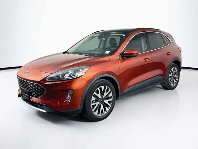 2020 Ford Escape Titanium