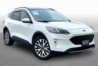 2022 Ford Escape Titanium