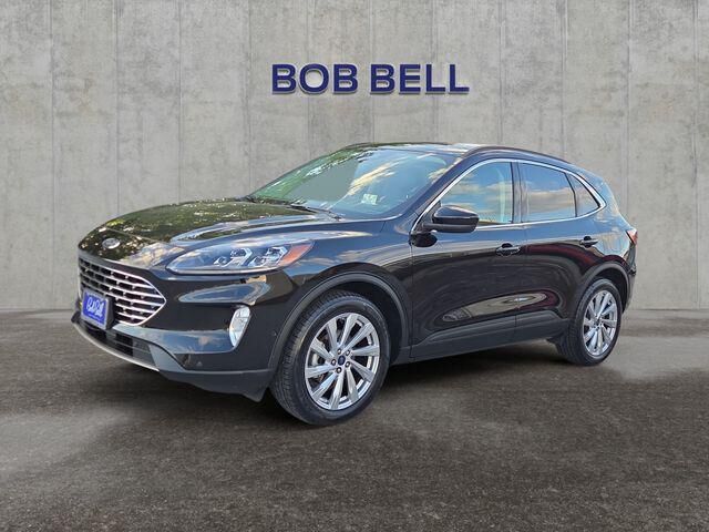 2022 Ford Escape Titanium