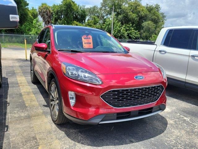 2020 Ford Escape Titanium