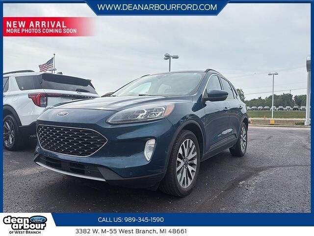 2020 Ford Escape Titanium