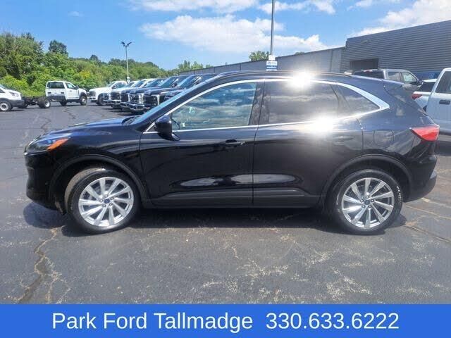2022 Ford Escape Titanium