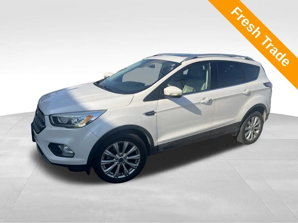 2017 Ford Escape Titanium — photo 1 of 5