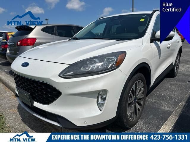 2020 Ford Escape Titanium