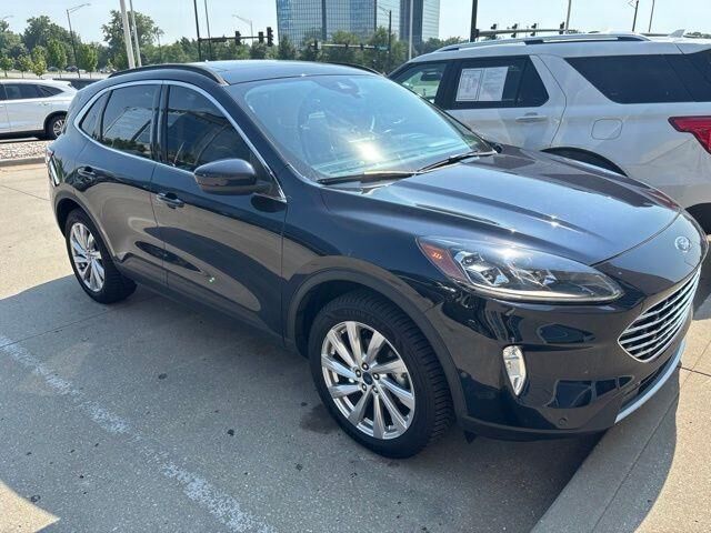 2021 Ford Escape Titanium