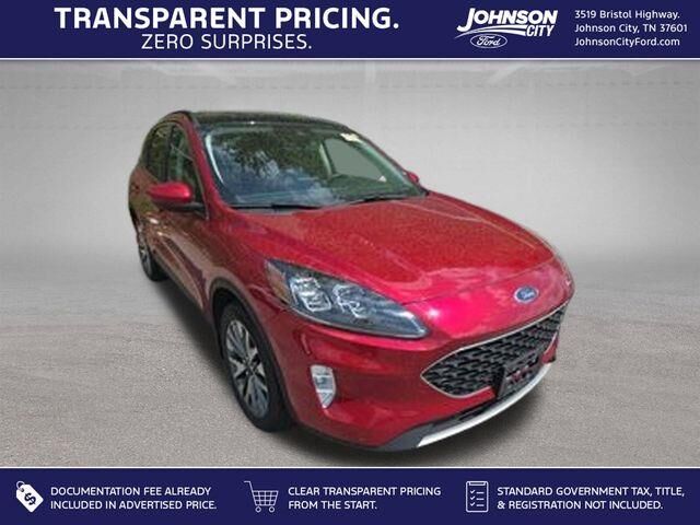 2022 Ford Escape Titanium