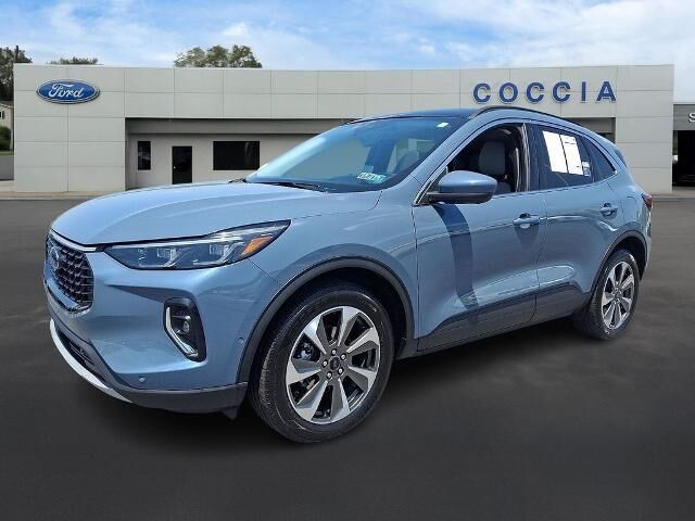 2023 Ford Escape Platinum