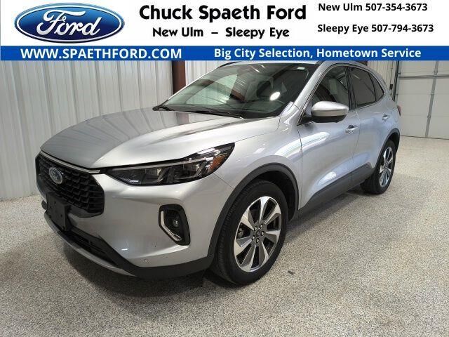 2023 Ford Escape Platinum
