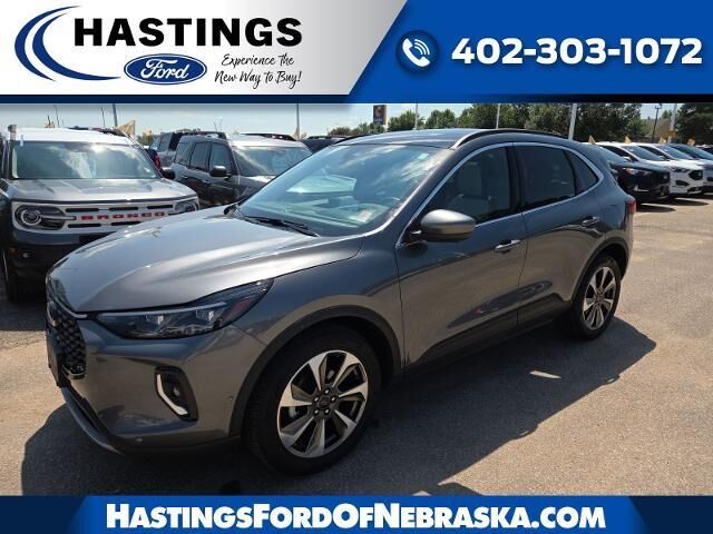 2023 Ford Escape Platinum