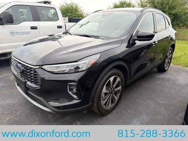 2023 Ford Escape Platinum