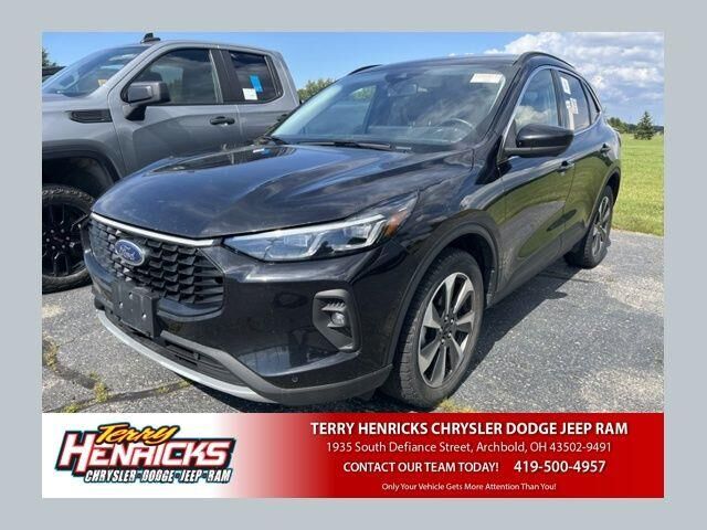 2024 Ford Escape Platinum