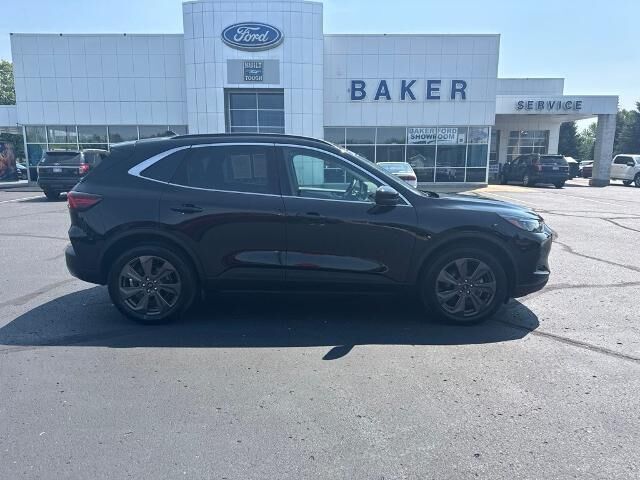 2024 Ford Escape Platinum