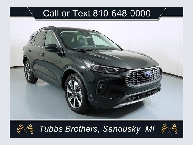 2025 Ford Escape Platinum