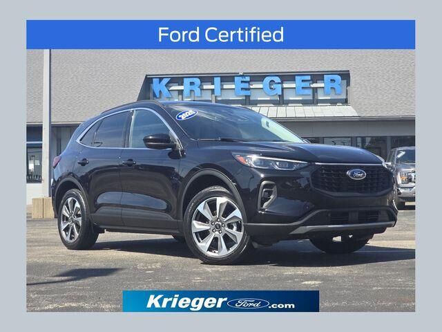 2025 Ford Escape Platinum
