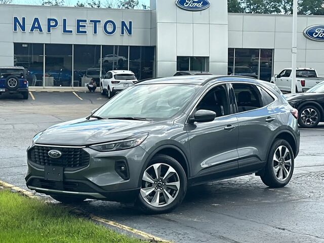 2025 Ford Escape Platinum