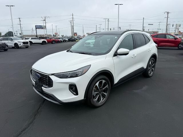 2023 Ford Escape Platinum