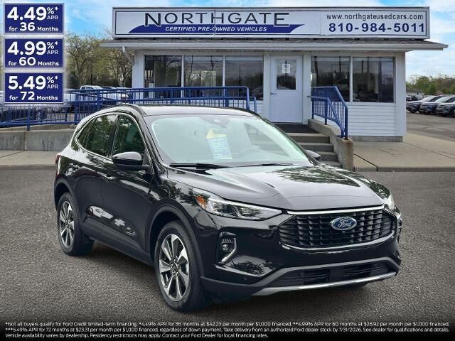 2023 Ford Escape Platinum