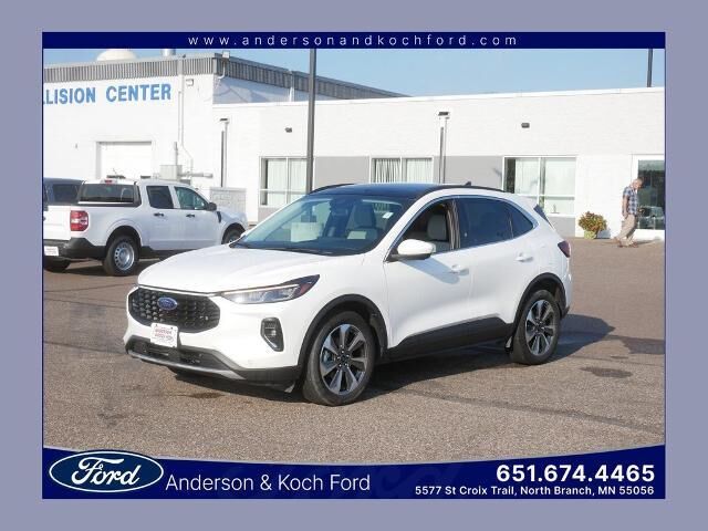 2023 Ford Escape Platinum