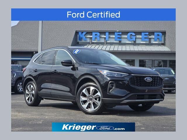 2025 Ford Escape Platinum