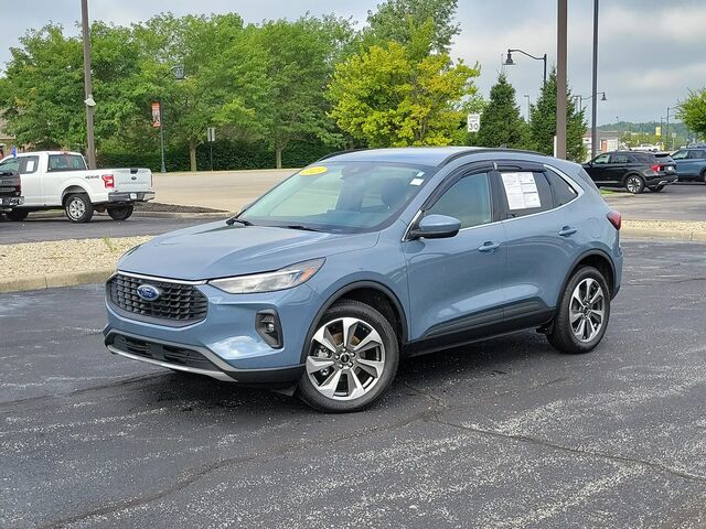 2025 Ford Escape Platinum