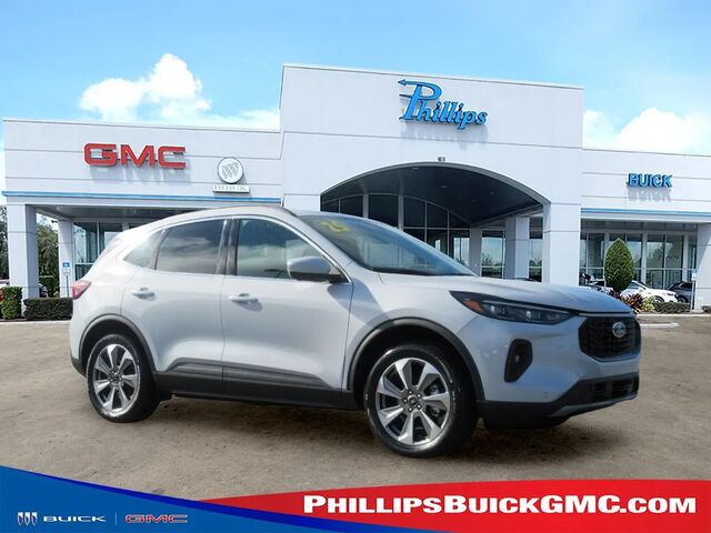 2025 Ford Escape Platinum