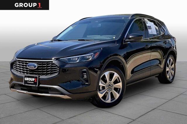 2025 Ford Escape Platinum