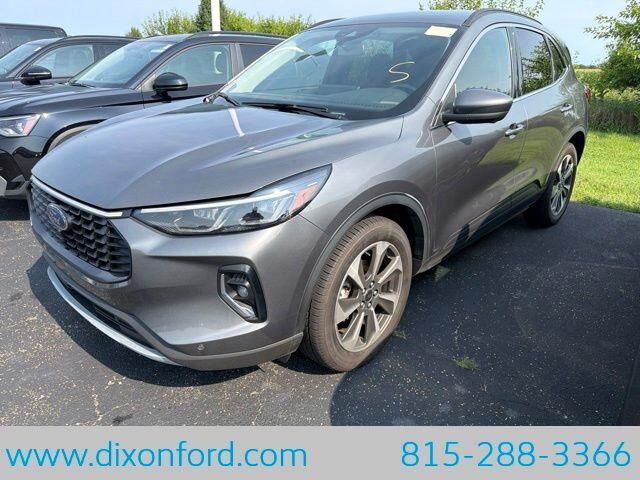 2023 Ford Escape Platinum