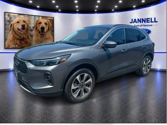 2025 Ford Escape Platinum