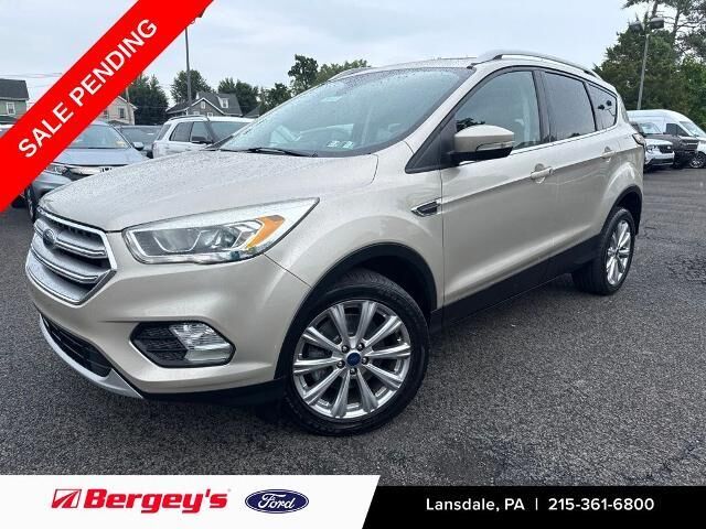 2017 Ford Escape Titanium — photo 1 of 13