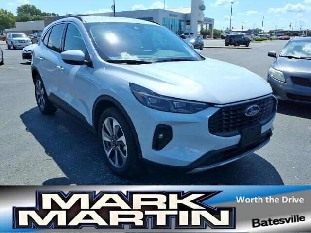 2025 Ford Escape Hybrid Platinum