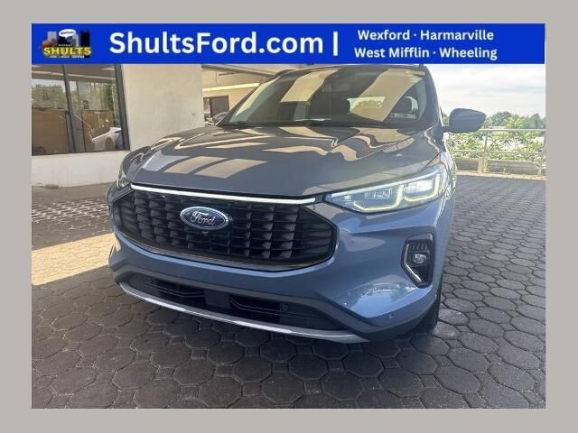 2023 Ford Escape Hybrid Platinum