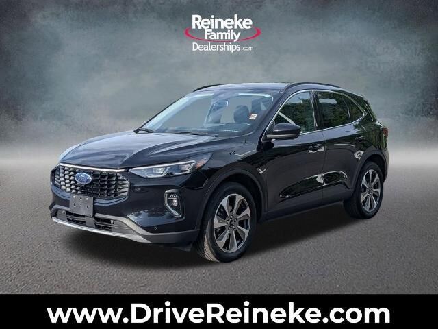 2023 Ford Escape Hybrid Platinum