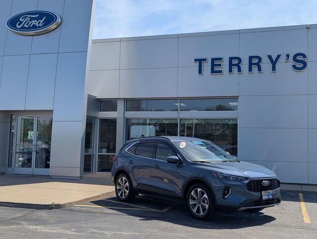 2023 Ford Escape Hybrid Platinum