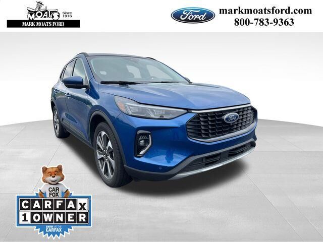 2023 Ford Escape Hybrid Platinum