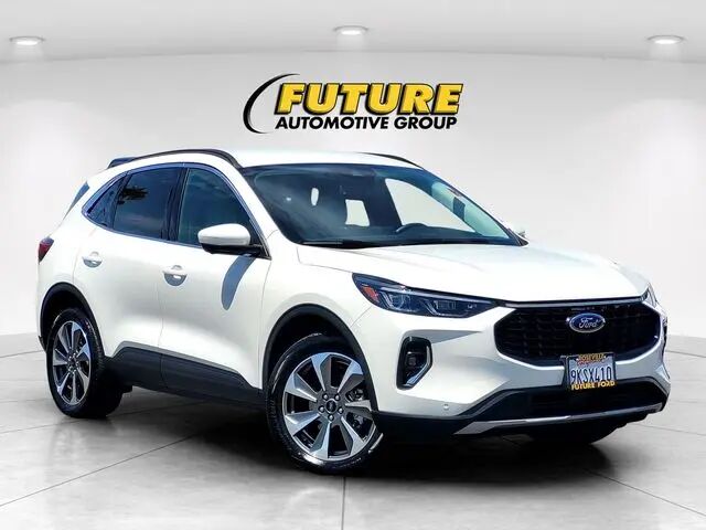 2023 Ford Escape Hybrid Platinum