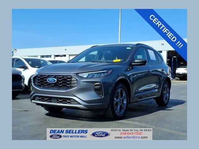 2023 Ford Escape ST-Line