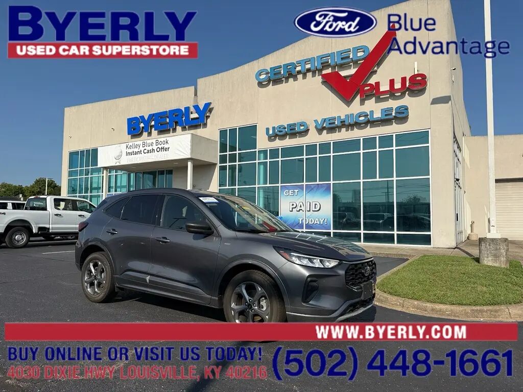 2023 Ford Escape ST-Line — photo 1 of 13