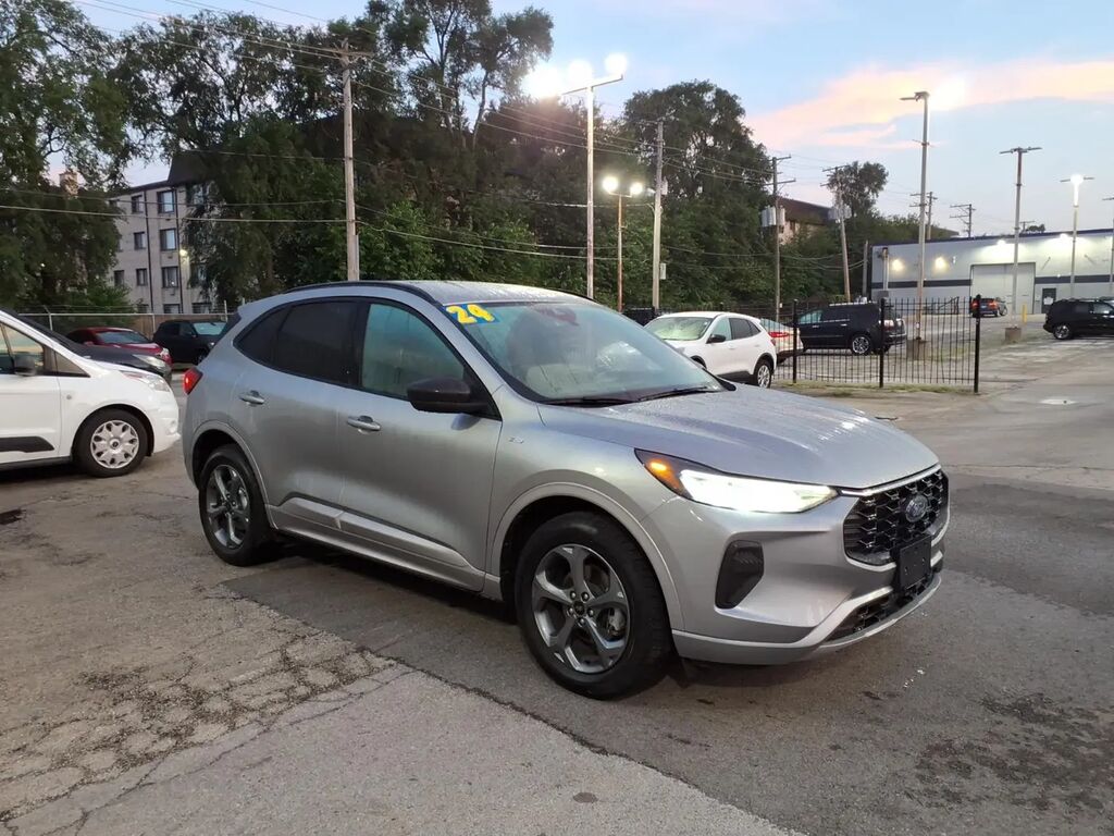 2024 Ford Escape ST-Line — photo 1 of 13